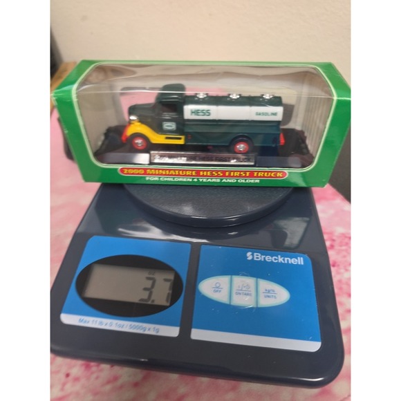 Mini Hess Truck 2000  MIB Free Shipping!!4 - Picture 5 of 5